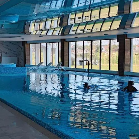 With A View Of The River, Pool And Sauna Apartament Dziwnów