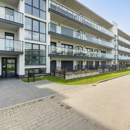 Appartement With A View Of The River, Pool And Sauna *